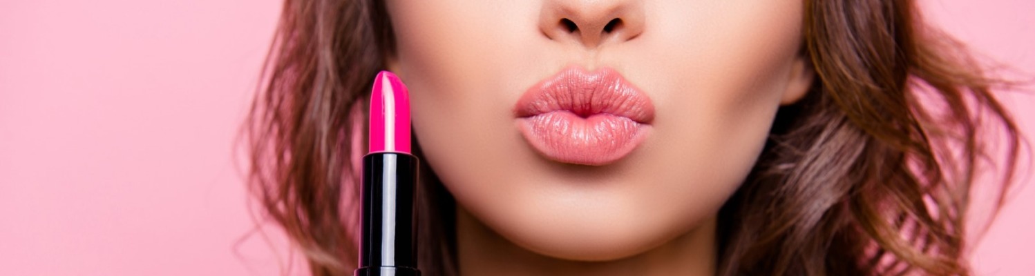 How to Get Beautiful Looking Lips for Christmas