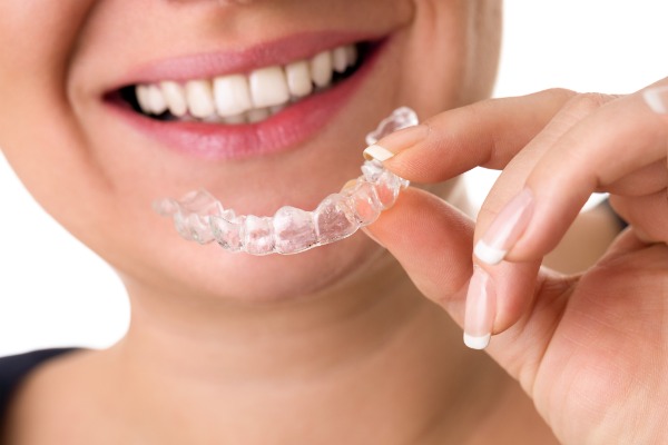 Invisible Dental Braces (Teeth) Information Image