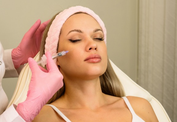 Viscoderm hydrobooster