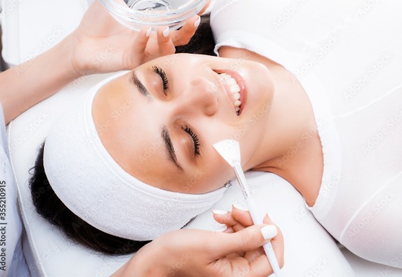 Chemical Peels Treatment