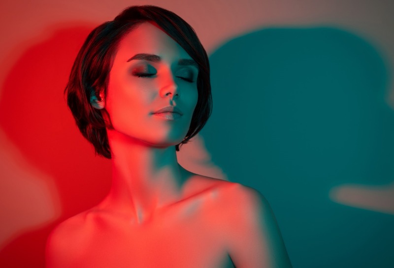 Buyers Beware: The Expert’s Take on Black Friday LED Mask Deals