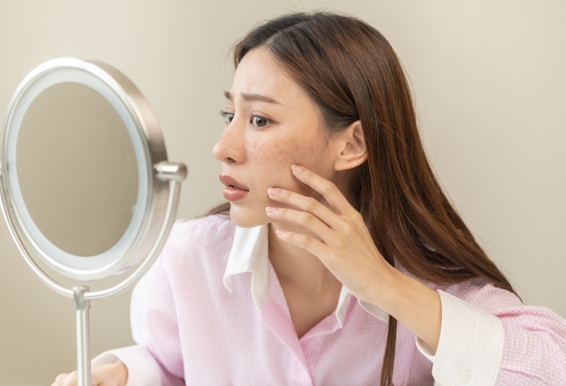 How HydraFacial Can Help Repair Sun-Damaged Skin