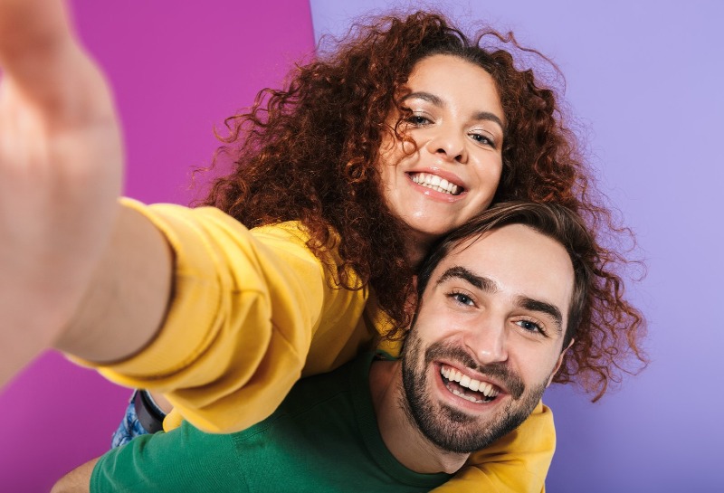 The Aesthetic Gender Gap: Why Women Still Feel More Pressure to Look Young