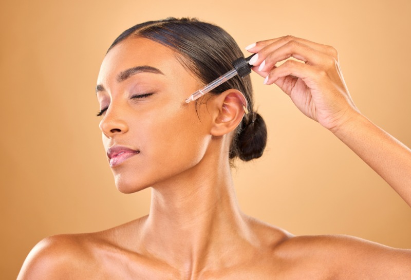 What Is Retinol? Benefits, Side Effects, How to Use It and Whether You Should Start