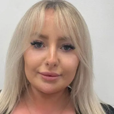 Mrs Olivia Turvey Photo