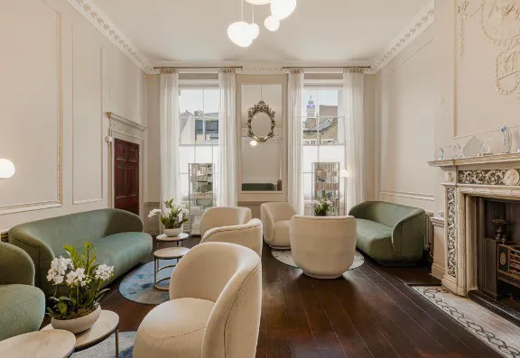 The Private Clinic Harley Street Left Banner