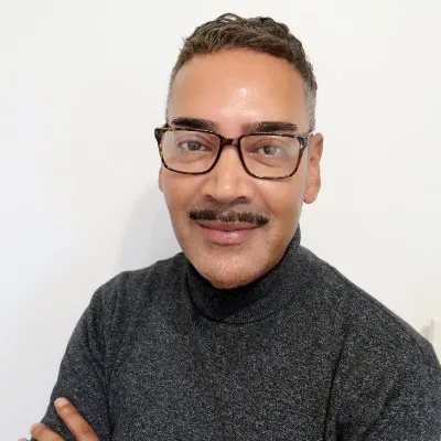 Daniel Whitfield Photo