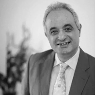 Dr Karim Jaafary Photo