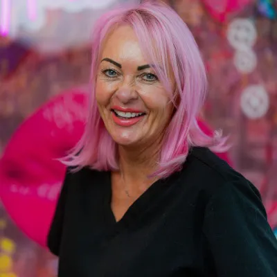 Mrs Rebecca Lyons Photo