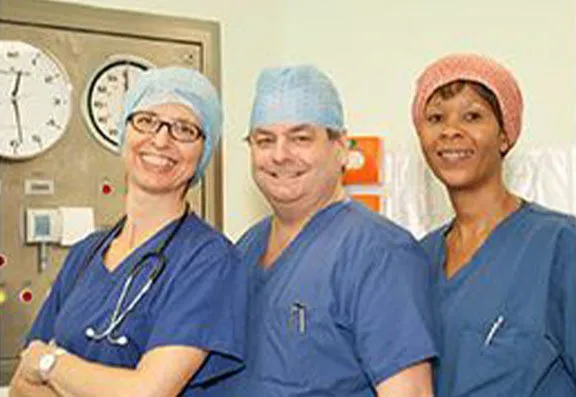 Nicholas Morris Consultant Gynaecologist Right Banner