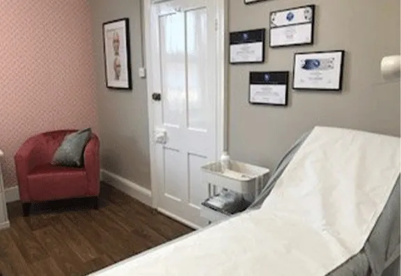 Awaken clinic Left Banner