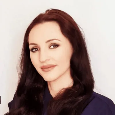 Mrs Melanie Paul Photo