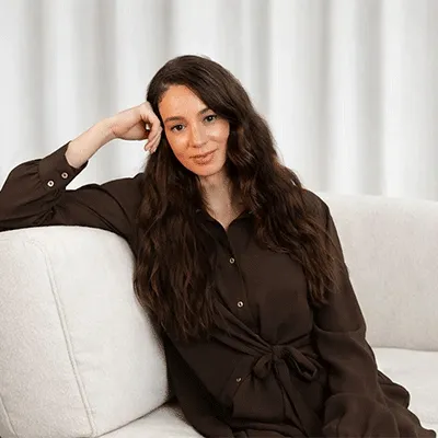 Dr Victoria Russell-Akselberg Photo