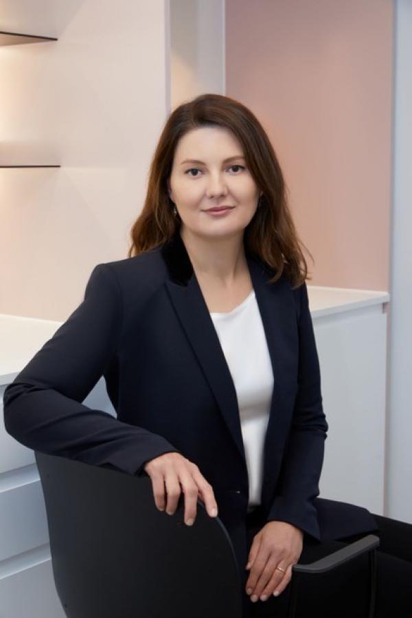 Dr Aggie Zatonska