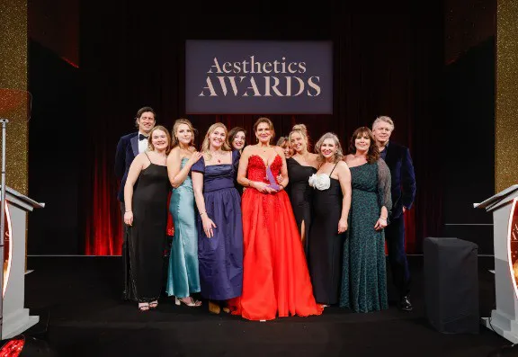 aesthetic award photo