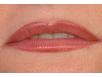 Full lip tint on a female